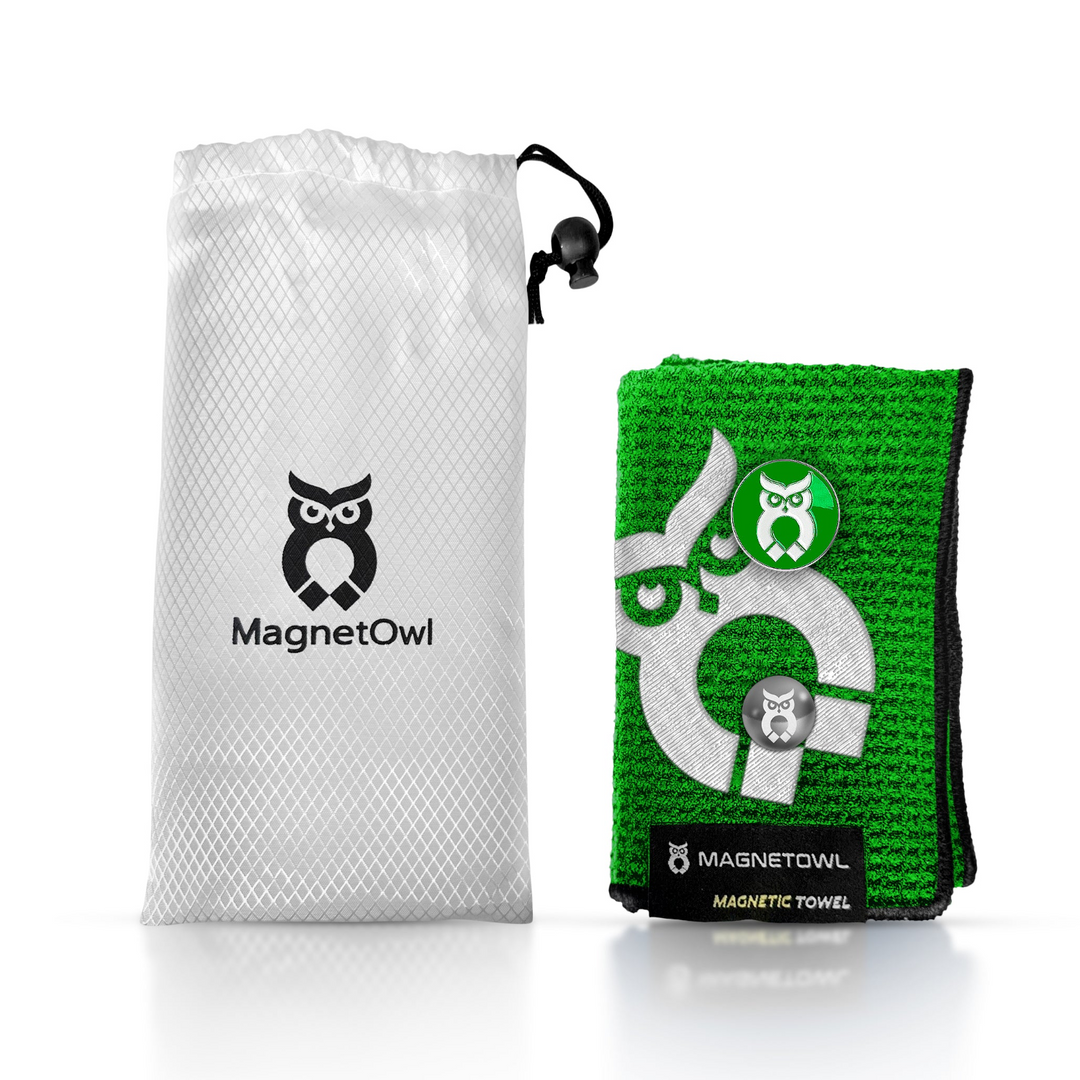 MagnetOwl with Golf Towel - Green